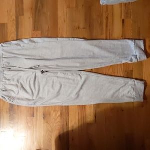 Lark + Grey maternity joggers